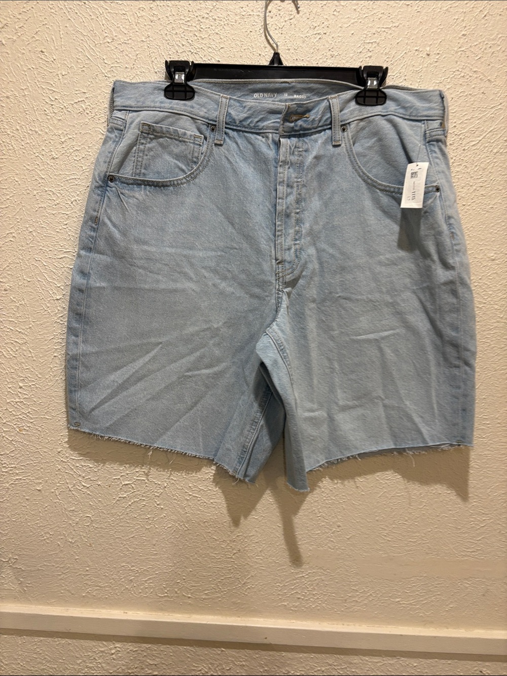 Old Navy Light Wash Denim women  Jean Shorts
